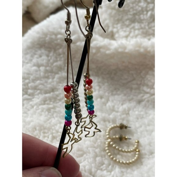 Vintage Silver Tone Beaded Dangle Bird Earrings & Semi Hoop Cream Bead Earrings - Picture 5 of 10